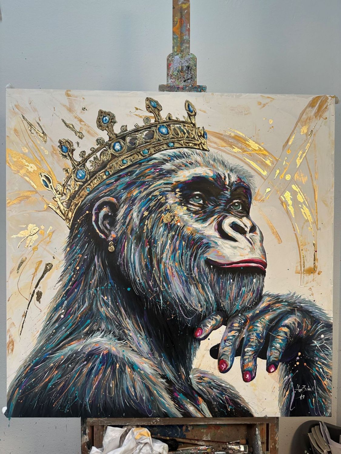 Queen Gorilla Gold